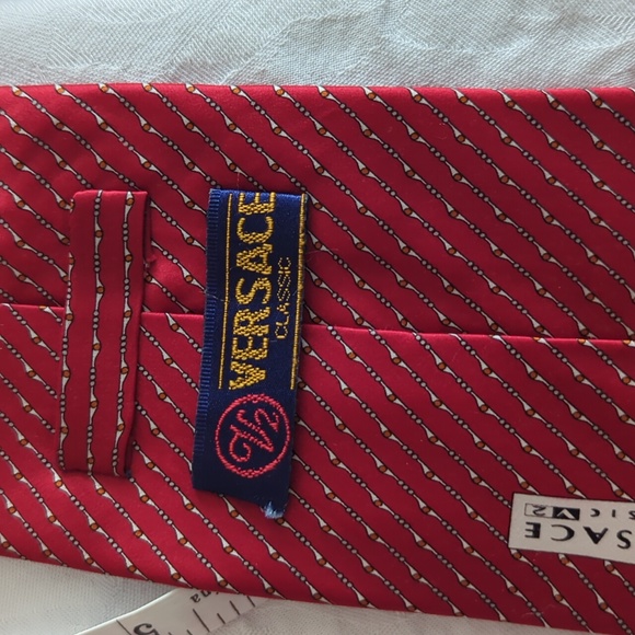 Versace Men Neck Tie - Picture 2 of 6